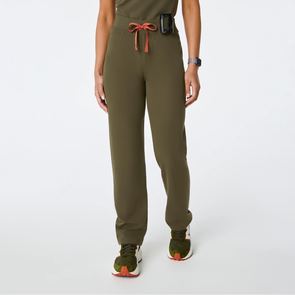 FIGS Livingston Basic Scrub Pants™ Olive